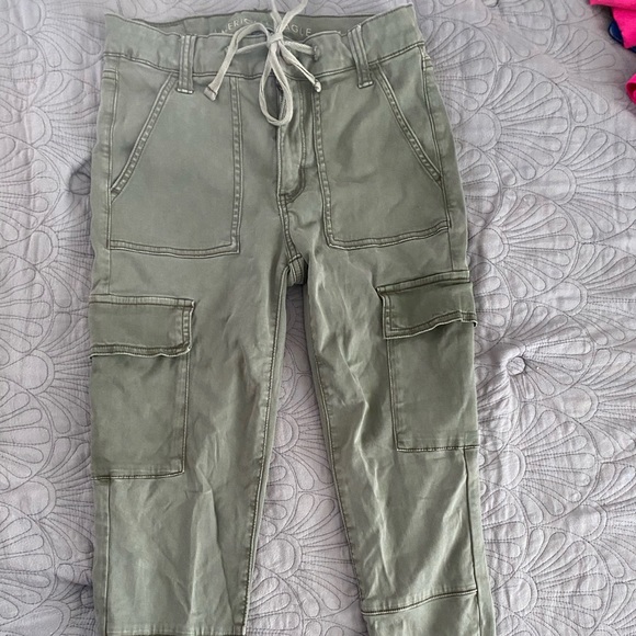 American eagle - Picture 1 of 2